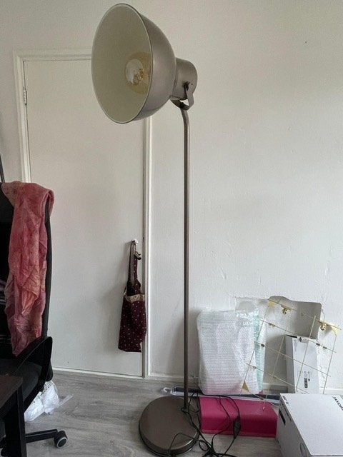 2 HektarLampen, Ophalen, Zo goed als nieuw