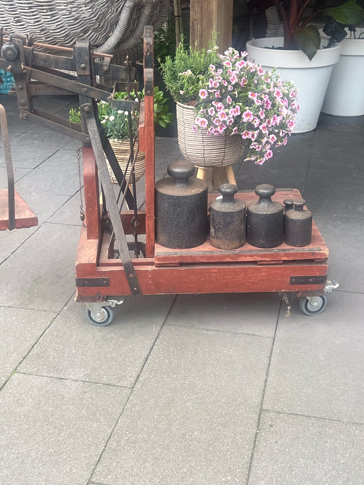 Bascule met gewichten, Ophalen