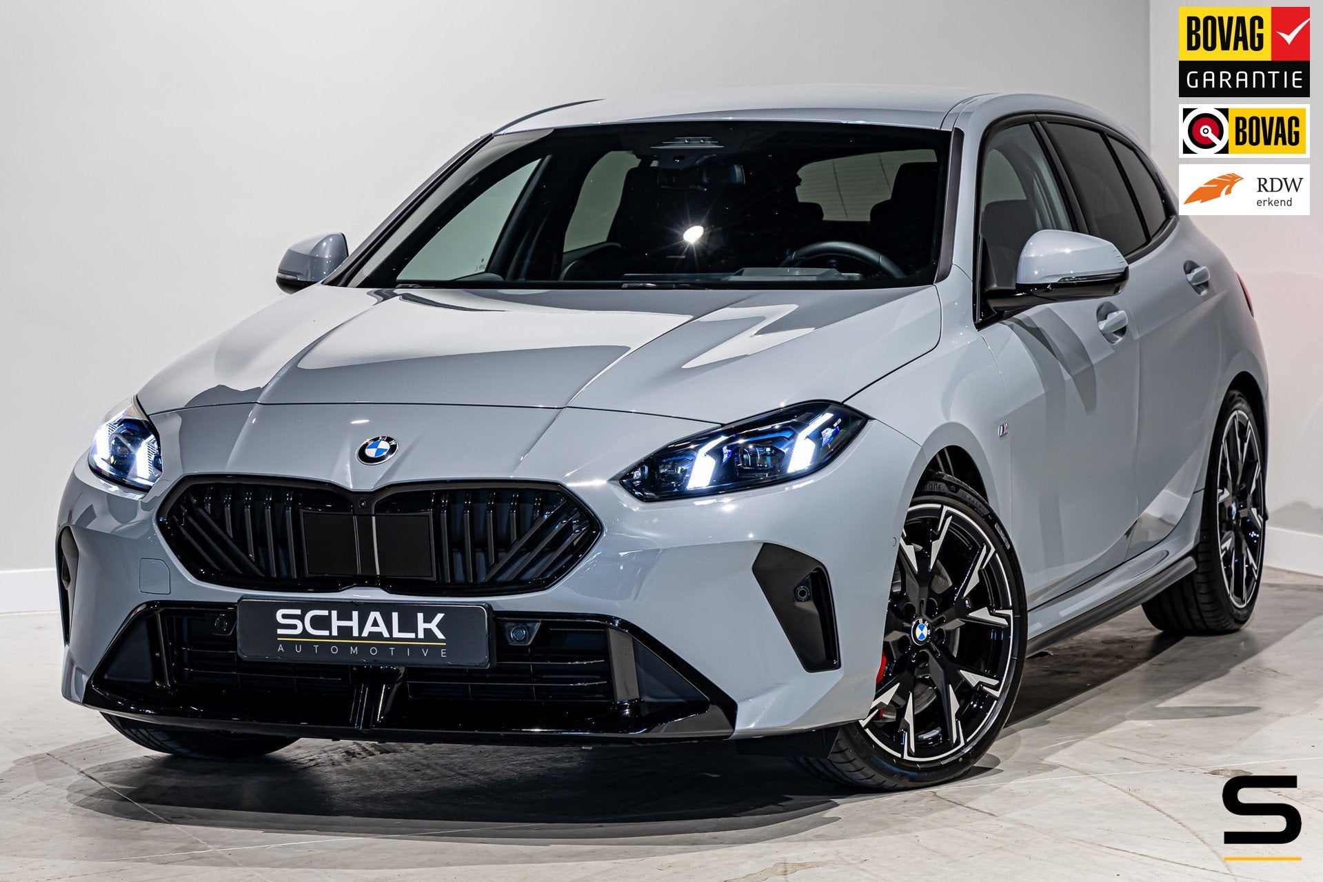 BMW 1-serie 120 M Sport Pro|HUD|Comfort|Cam|Shadow Line|BTW, Auto's, Dealer onderhouden, Zwart, 156 pk, Origineel Nederlands