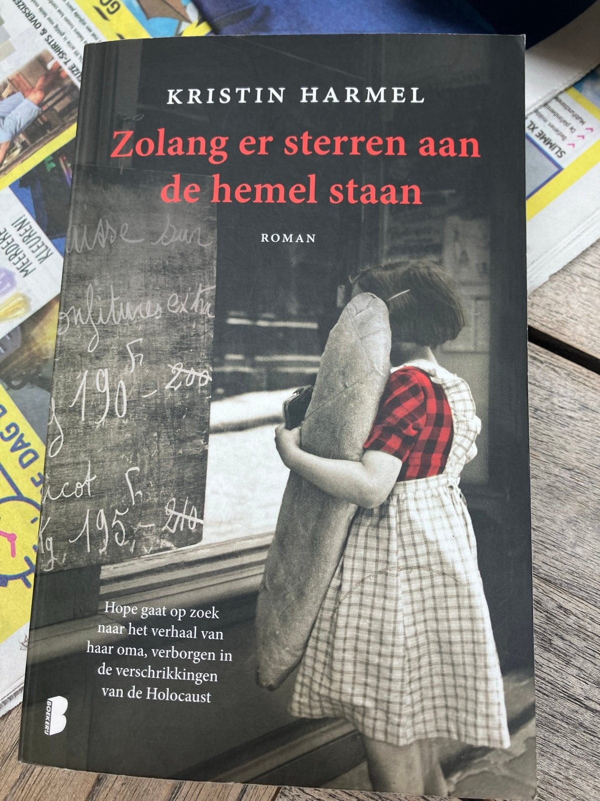 Zolang er sterren aan de hemel staan - Kristin Harmel, Boeken, Romans, Ophalen of Verzenden, Zo goed als nieuw, Nederland