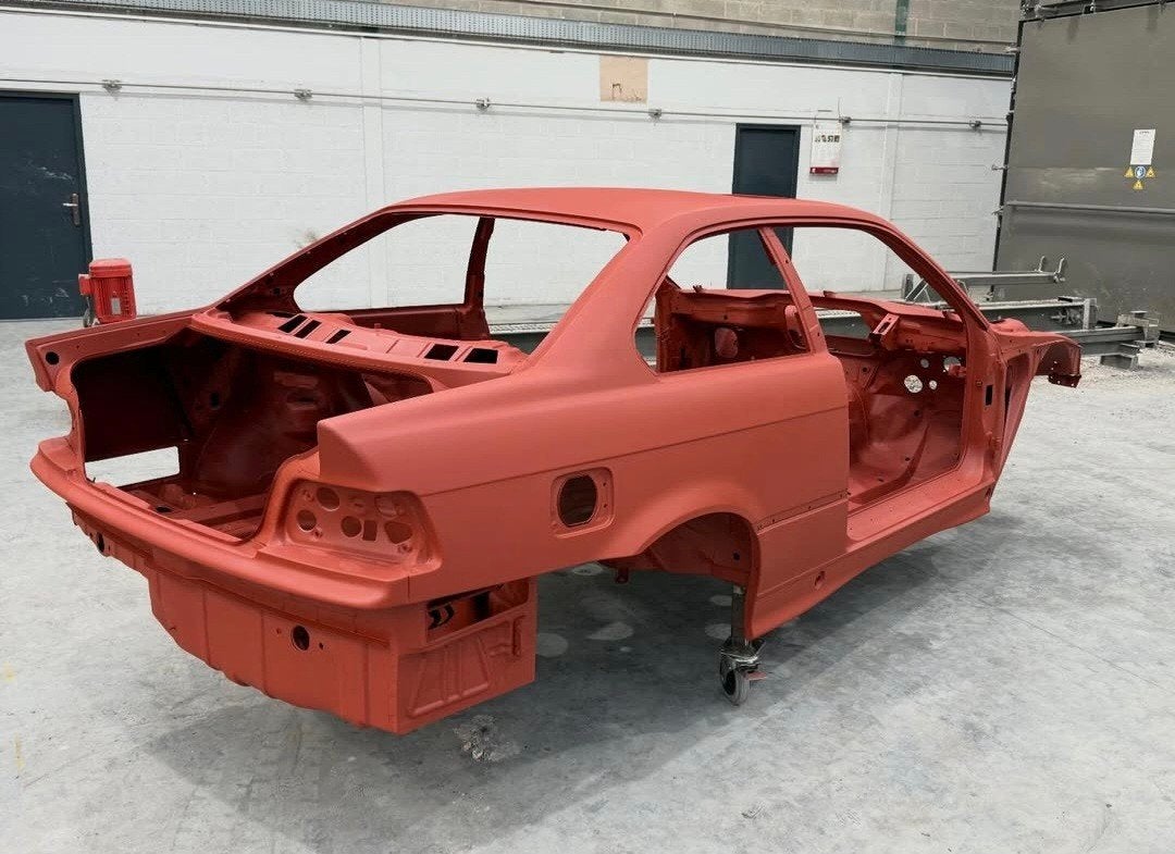 BMW E36 318is / 325i koets met kenteken en apk, Auto's, Achterwielaandrijving, Zwart, 3-Serie, Geïmporteerd