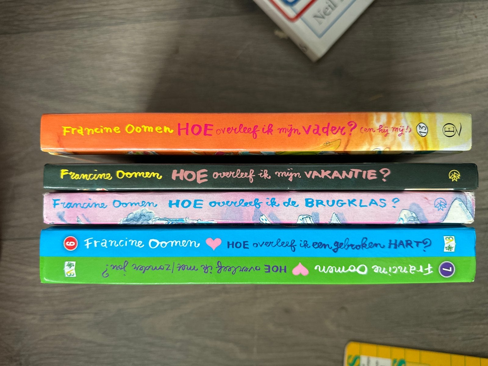 5 verhalen van Francine Oomen - Hoe overleef ik... serie, Verzenden, Gelezen, Fictie