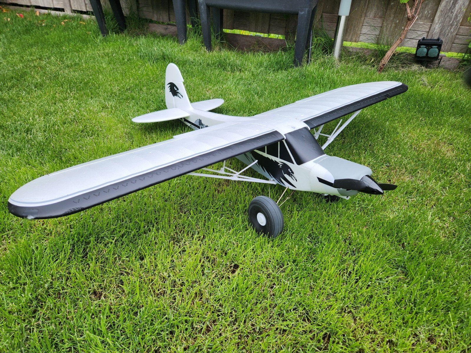 FMS PA18 SUPER CUB PNP- nieuw, Hobby en Vrije tijd, Modelbouw | Radiografisch | Vliegtuigen, Ophalen, Nieuw, Elektro, RTF (Ready to Fly)