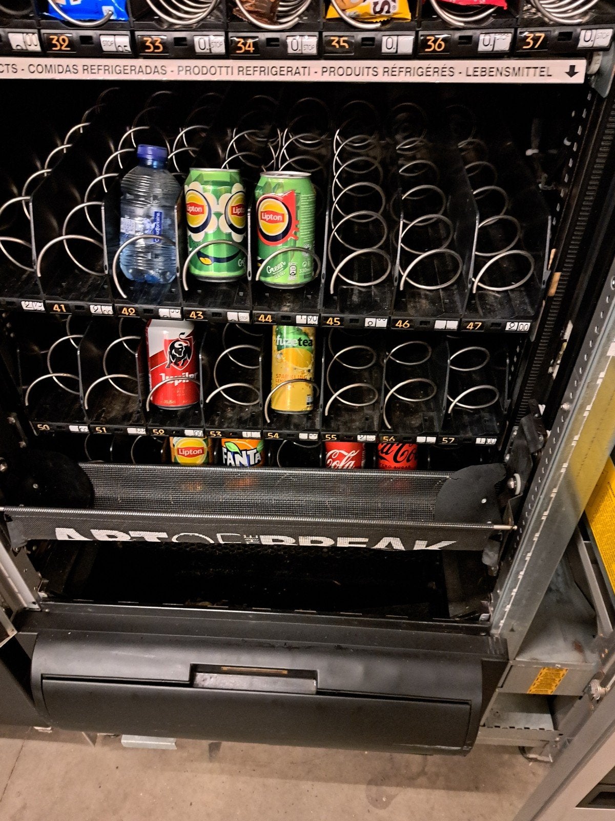 fris / snack automaat gekoeld Necta, Ophalen