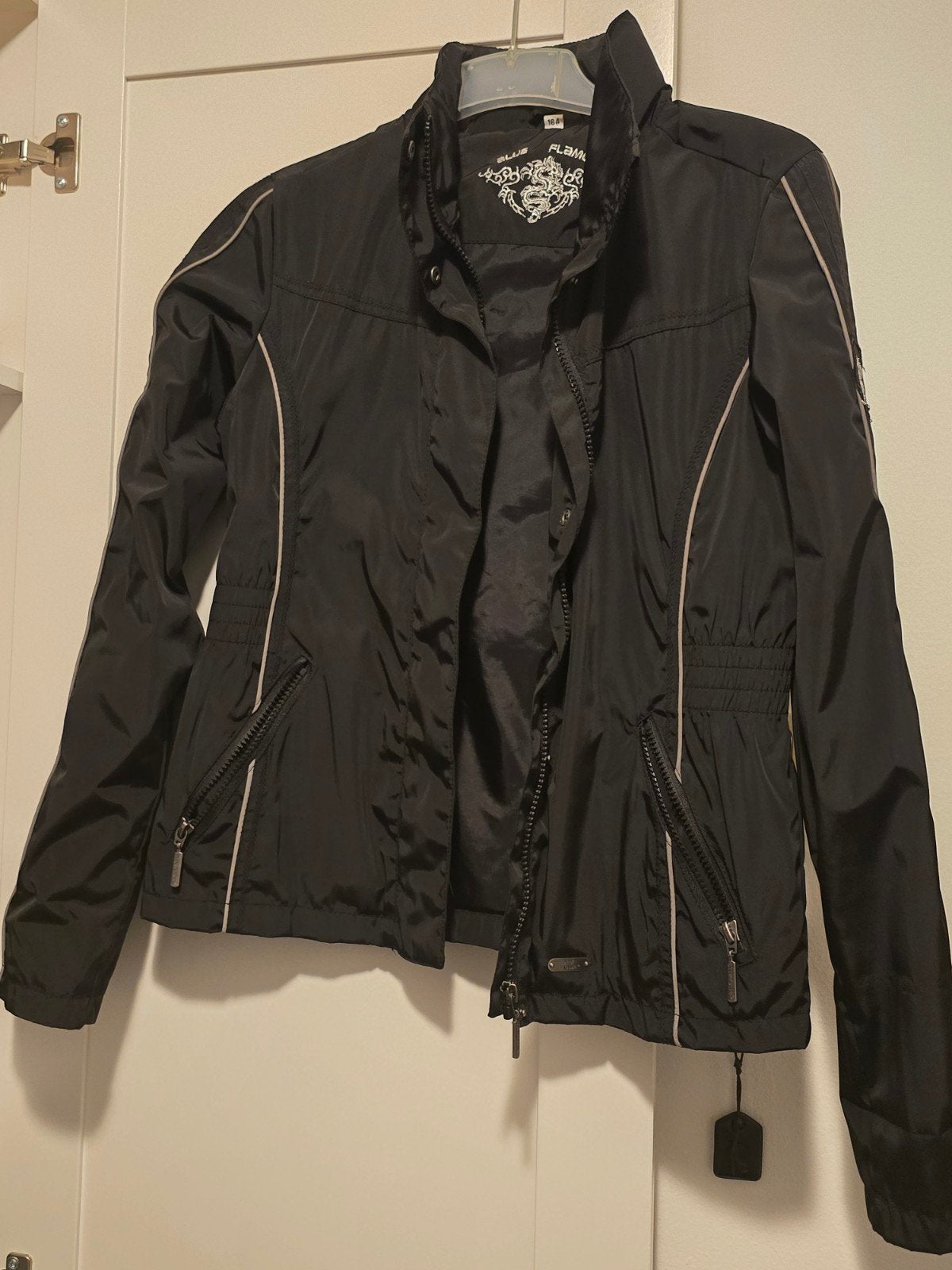 Zwart jasje Blue Flame, Kinderen en Baby's, Ophalen, Meisje, Jas