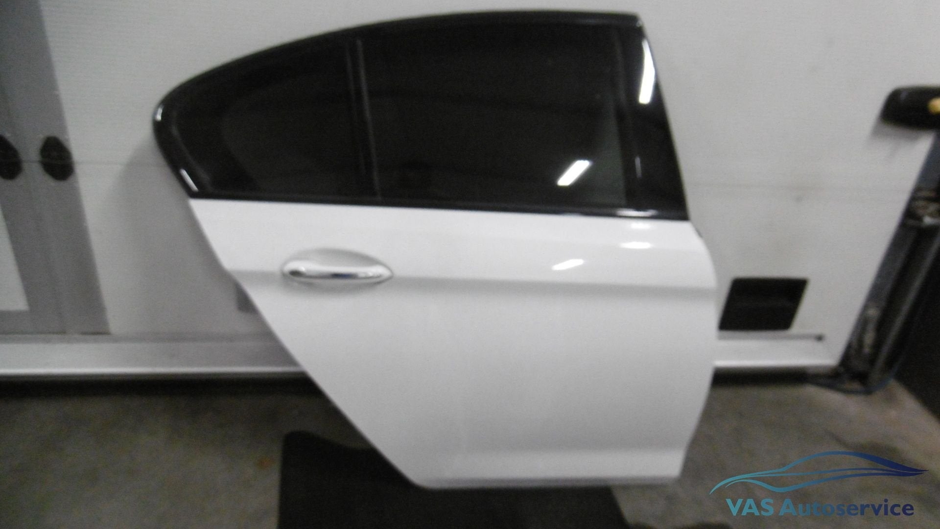 Portier rechtsachter BMW 5-serie sedan  G30 Alpinweiss  41 0, Gebruikt, -, Deur, Ophalen of Verzenden