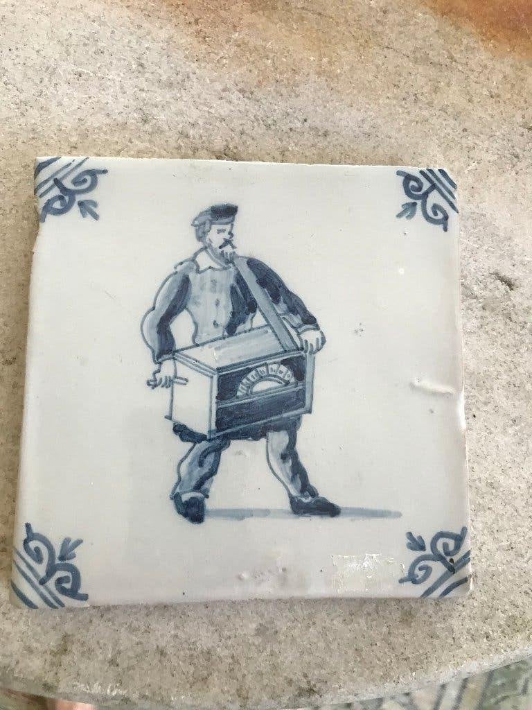 delfts blauwe tegeltjes, Ophalen