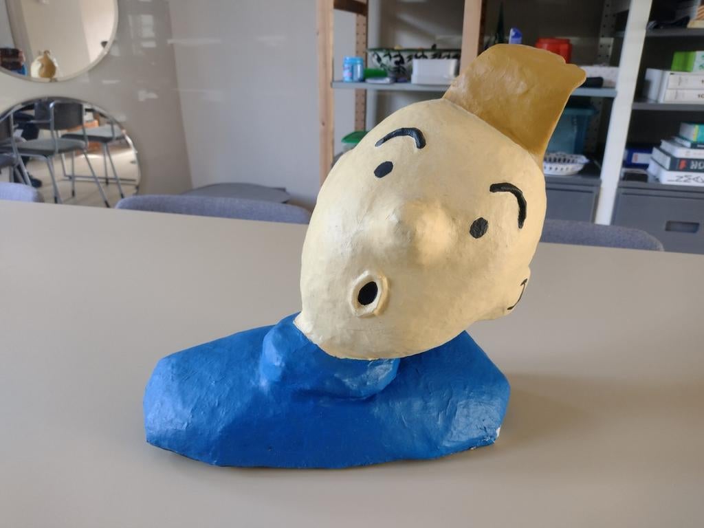 Kuifje buste van papier-maché, Verzamelen, Beelden en Beeldjes, Ophalen of Verzenden, Gebruikt, Mens