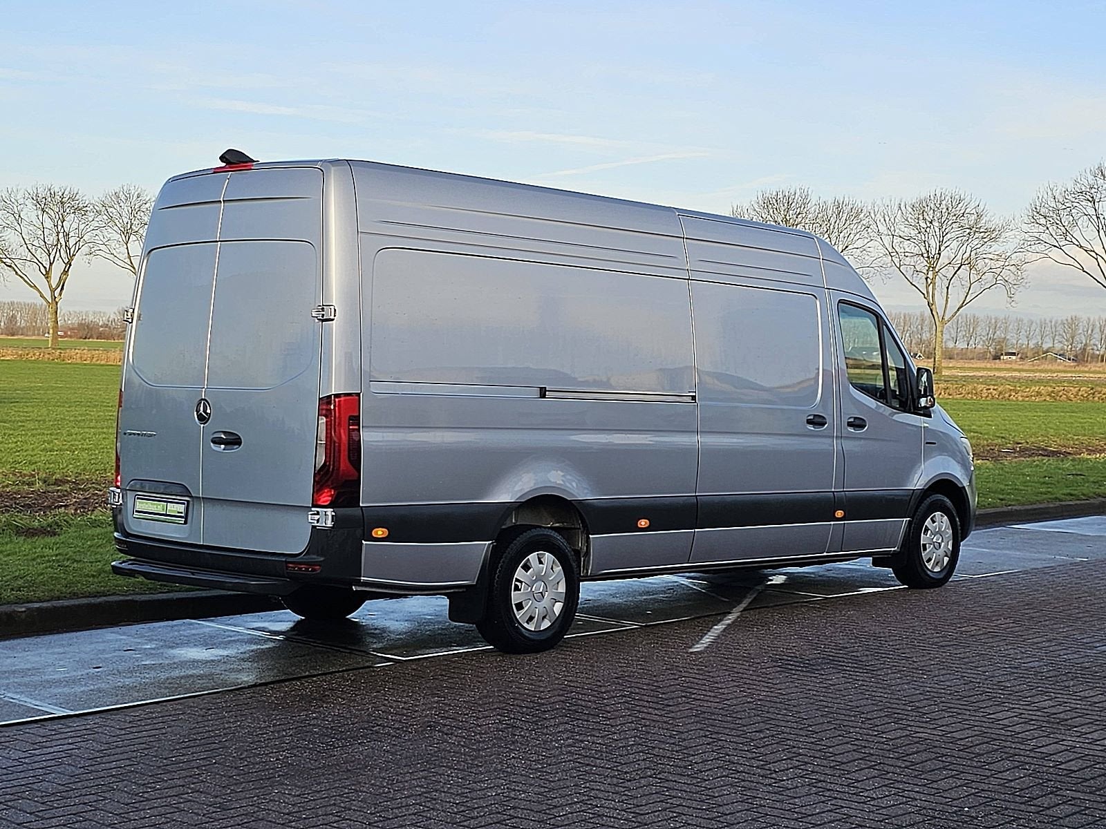 MERCEDES-BENZ ESPRINTER 320 l3h2 300kmwltp, Automaat, Achterwielaandrijving, Gebruikt, 2000 kg