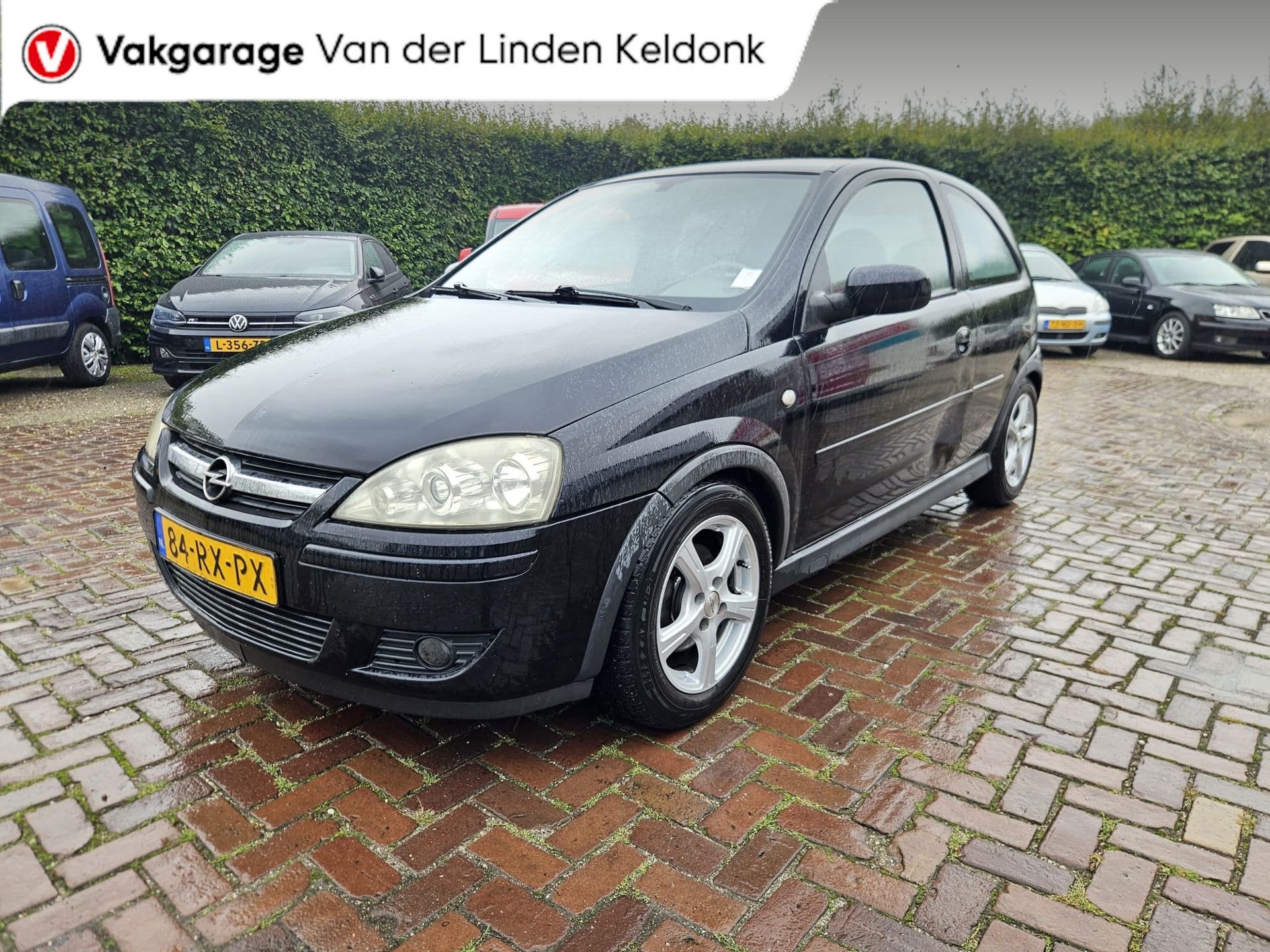 Opel Corsa 1.4-16V Cosmo, Auto's, Opel, Voorwielaandrijving, Gebruikt, 4 cilinders, Zwart