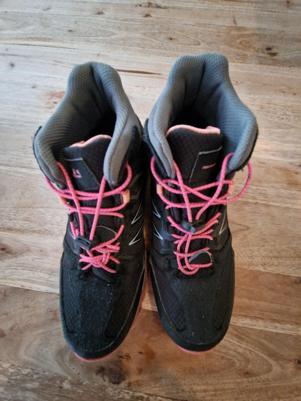 Mountain Peak Wandelschoenen - Zwart met roze accenten, Zwart, Onbekend, Gedragen, Wandelschoenen