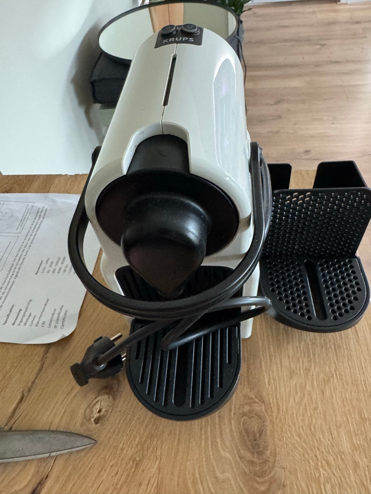 Krups Nespresso Essenza Mini onderdelen - Wit defect, Witgoed en Apparatuur, Espresso apparaat, Ophalen of Verzenden, Zo goed als nieuw