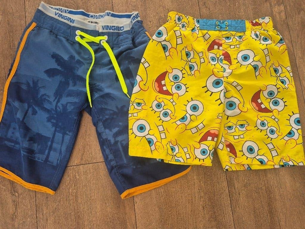 Te koop twee zwembroeken maat 10 en 122/128, Kinderen en Baby's, Kinderkleding | Kinder-zwemkleding, Zo goed als nieuw, Zwembroek