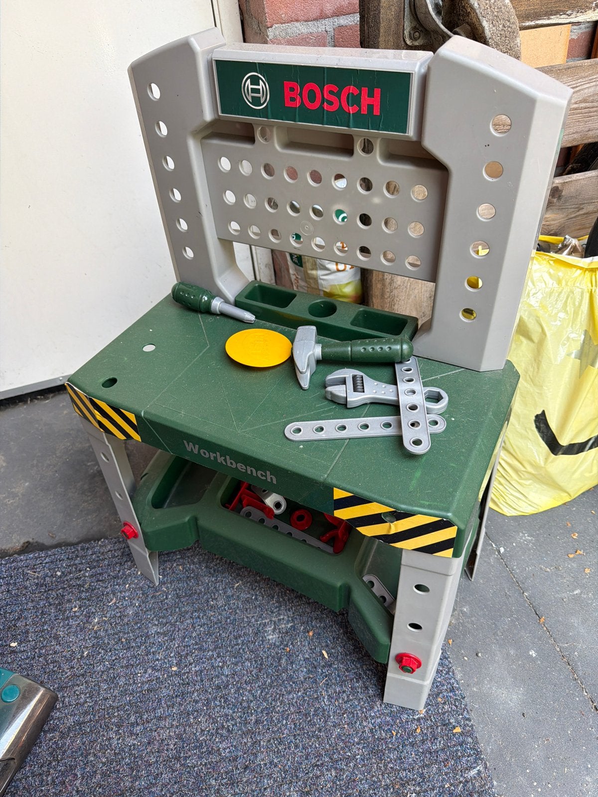 Bosch speelgoed werkbank met gereedschap, Kinderen en Baby's, Speelgoed | Overig, Ophalen of Verzenden, Gebruikt, Jongen of Meisje