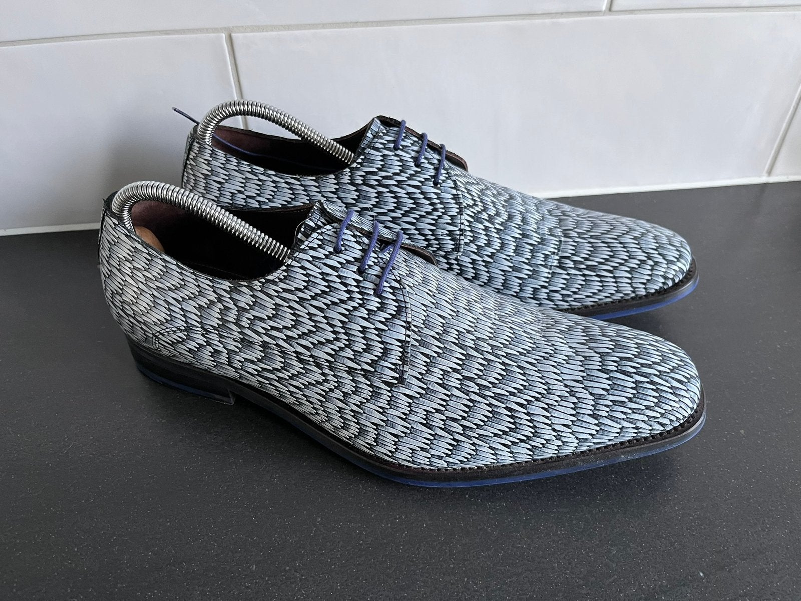 Floris van Bommel herenschoenen 8.5 / 42.5 H weinig gedragen, Floris van Bommel, Overige kleuren, Floris van Bommel, Ophalen of Verzenden