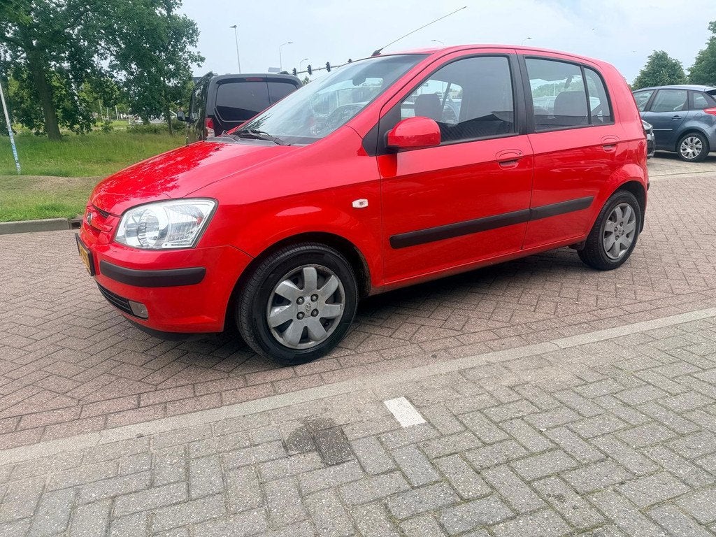 Hyundai Getz automaat -1.3i GLS, 450 kg, 4 cilinders, 82 pk, Bedrijf