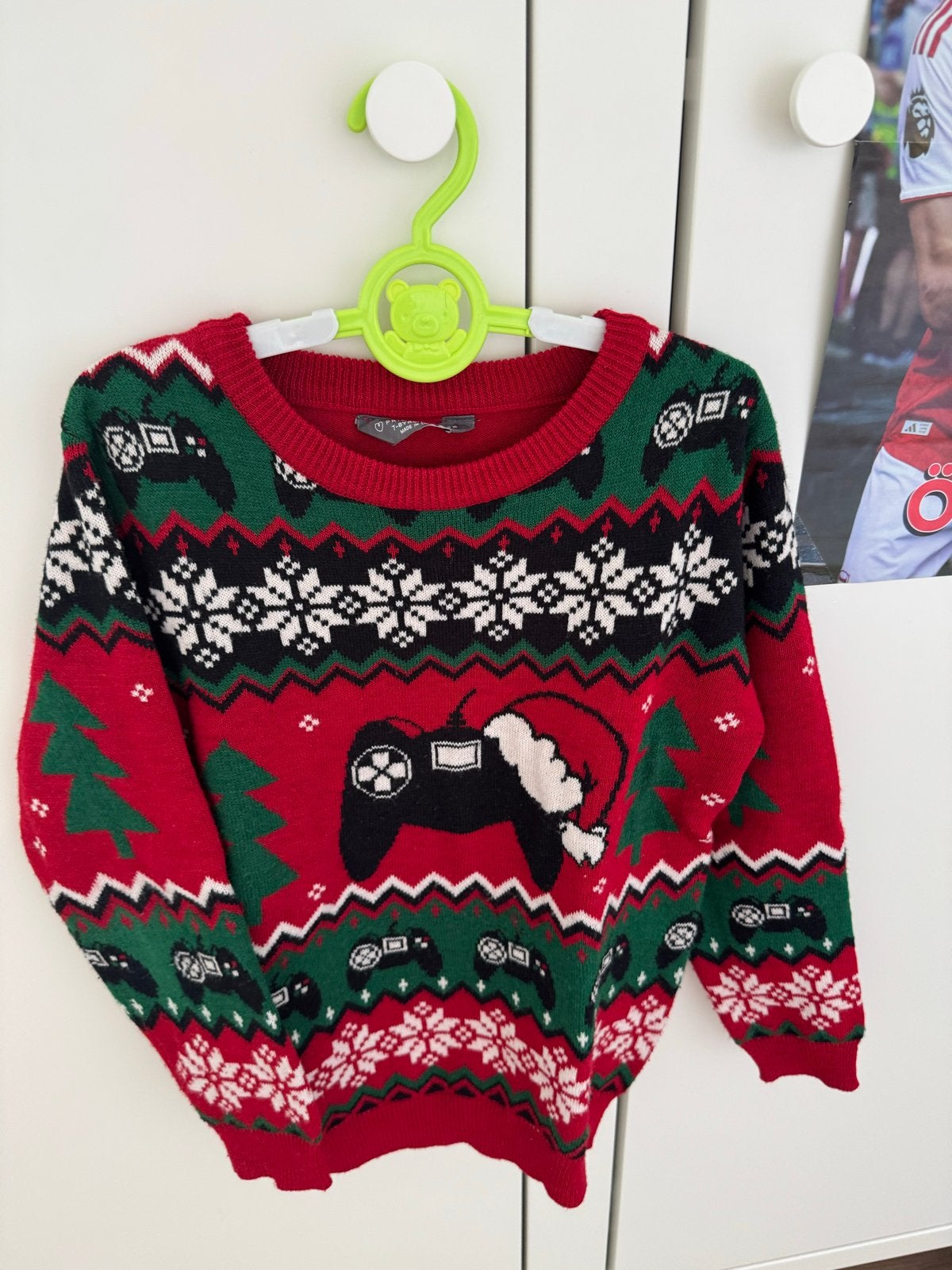 Primark Kersttrui met gamecontroller - Maat 128 (7-8 jaar), Verzenden, Zo goed als nieuw, Jongen of Meisje, Trui of Vest