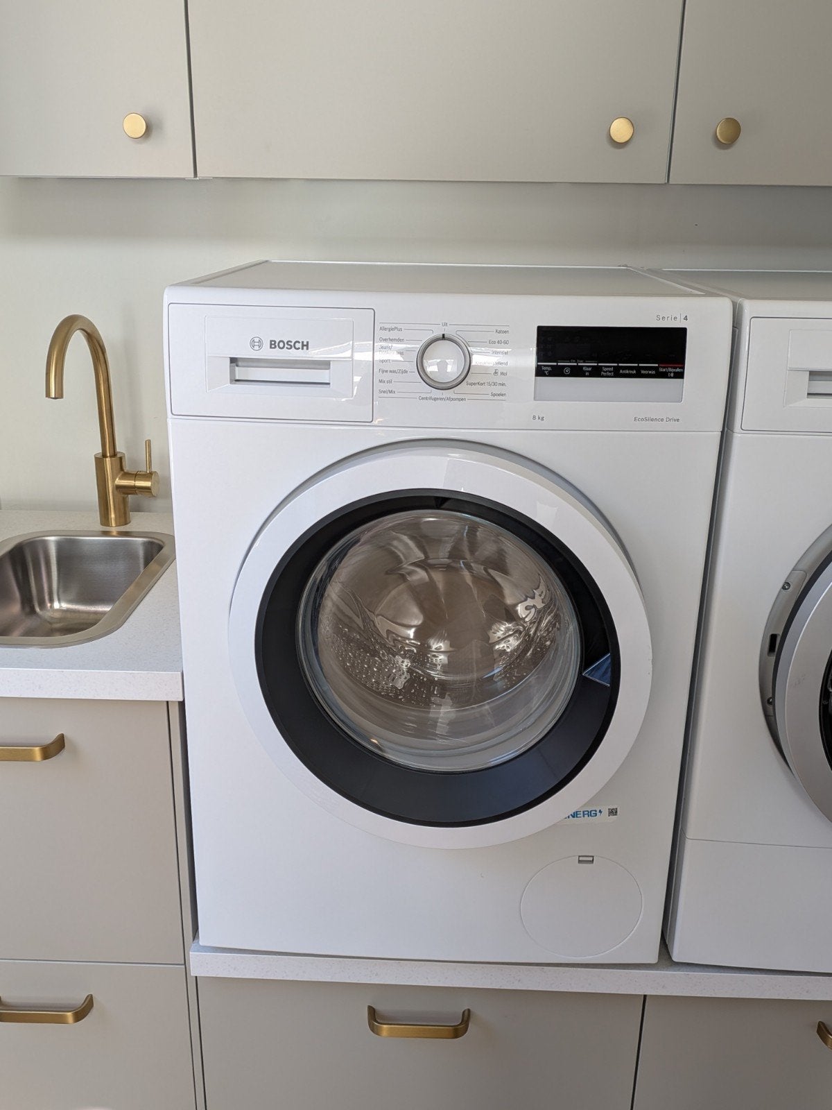 Bosch Serie 4 Wasmachine - Zo goed als nieuw, Witgoed en Apparatuur, Wasmachines, Ophalen, 1200 tot 1600 toeren, 8 tot 10 kg, Zo goed als nieuw