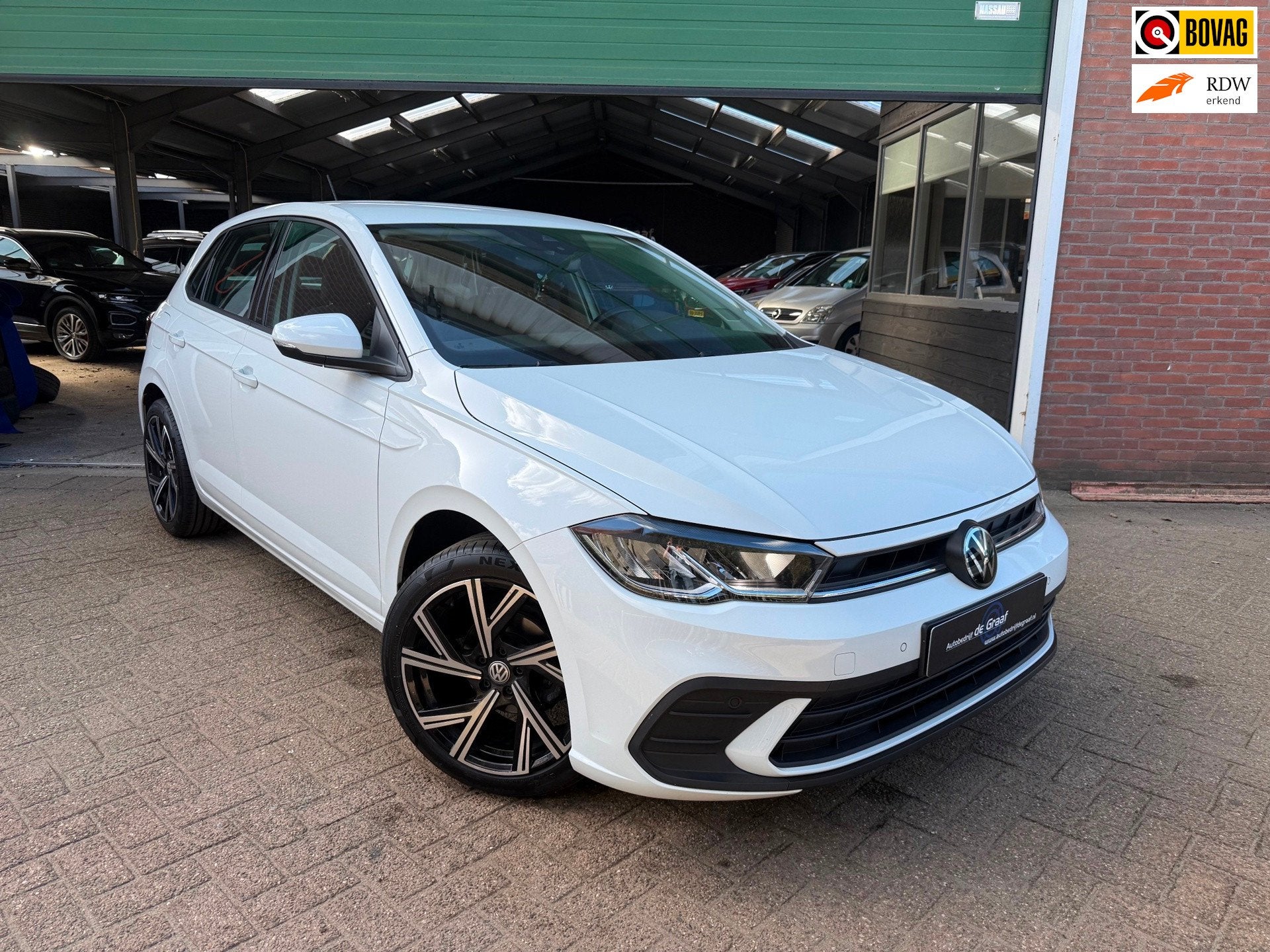 Volkswagen Polo 1.0|CARPLAY/PDC/LED/DIGITAAL/STOELVERW, Auto's, Voorwielaandrijving, Gebruikt, Wit, Handgeschakeld