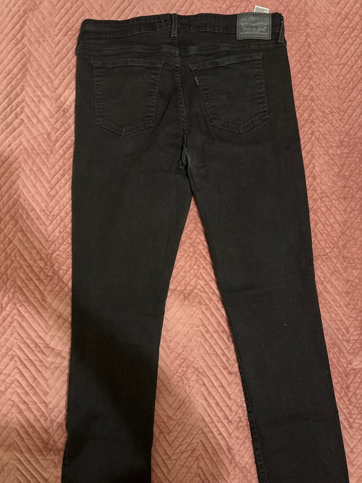 Levi's 712 Slim Jeans - Zwart - Maat W32, Ophalen of Verzenden, Gedragen, Zwart, W30 - W32 (confectie 38/40)