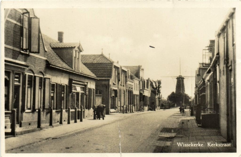 Wissekerke. Kerkstraat - B-keus - 194? gelopen, Ophalen of Verzenden, 1940 tot 1960, Gelopen, Noord-Brabant
