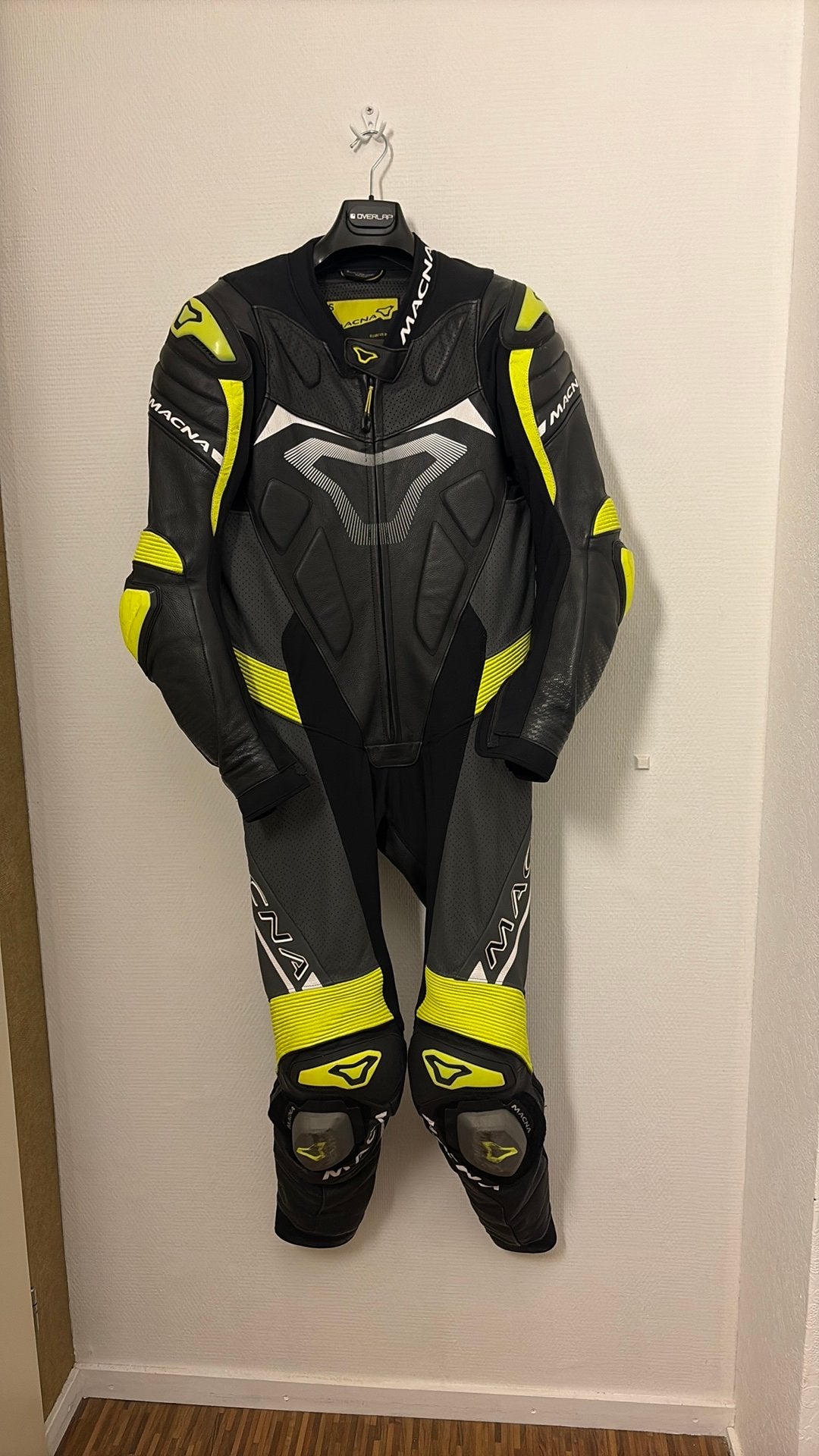 MACNA REVOLT RACEPAK 1 piece maat 48, Ophalen of Verzenden, Tweedehands, Heren, Combipak