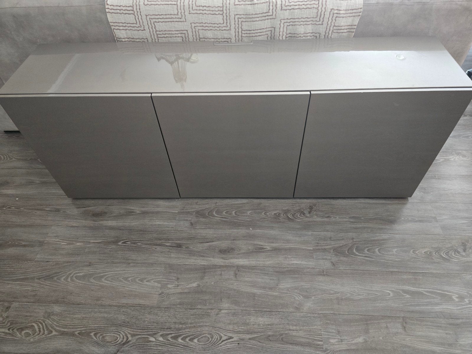 Grijs dressoir met 3 deuren | Eric Kuster srijl, Ophalen, 150 tot 200 cm, Eric Kuster, 25 tot 50 cm