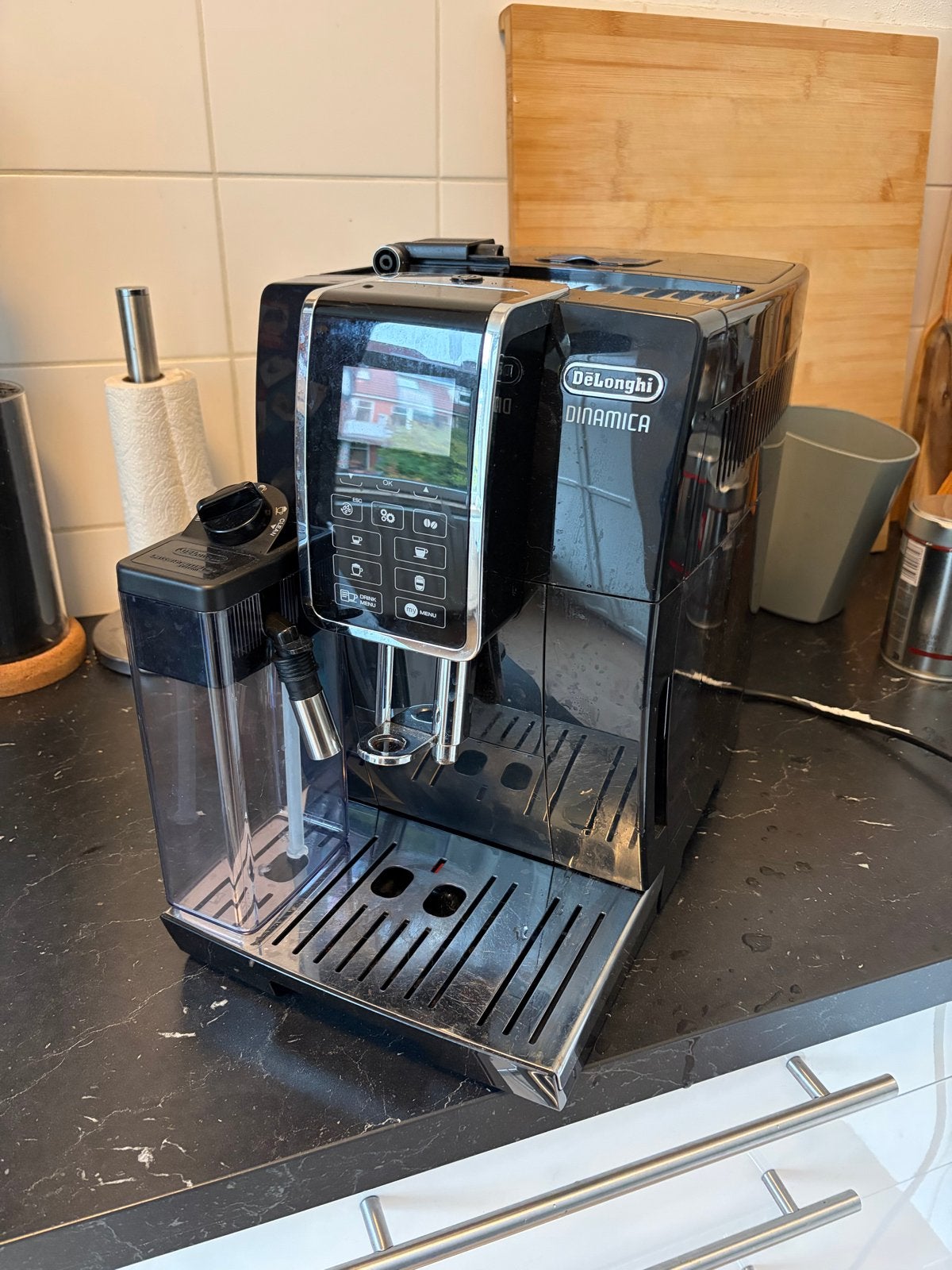 De'Longhi Dinamica ECAM350.55.B Volautomatische Espressomach, Ophalen, Afneembaar waterreservoir, Gebruikt, Espresso apparaat