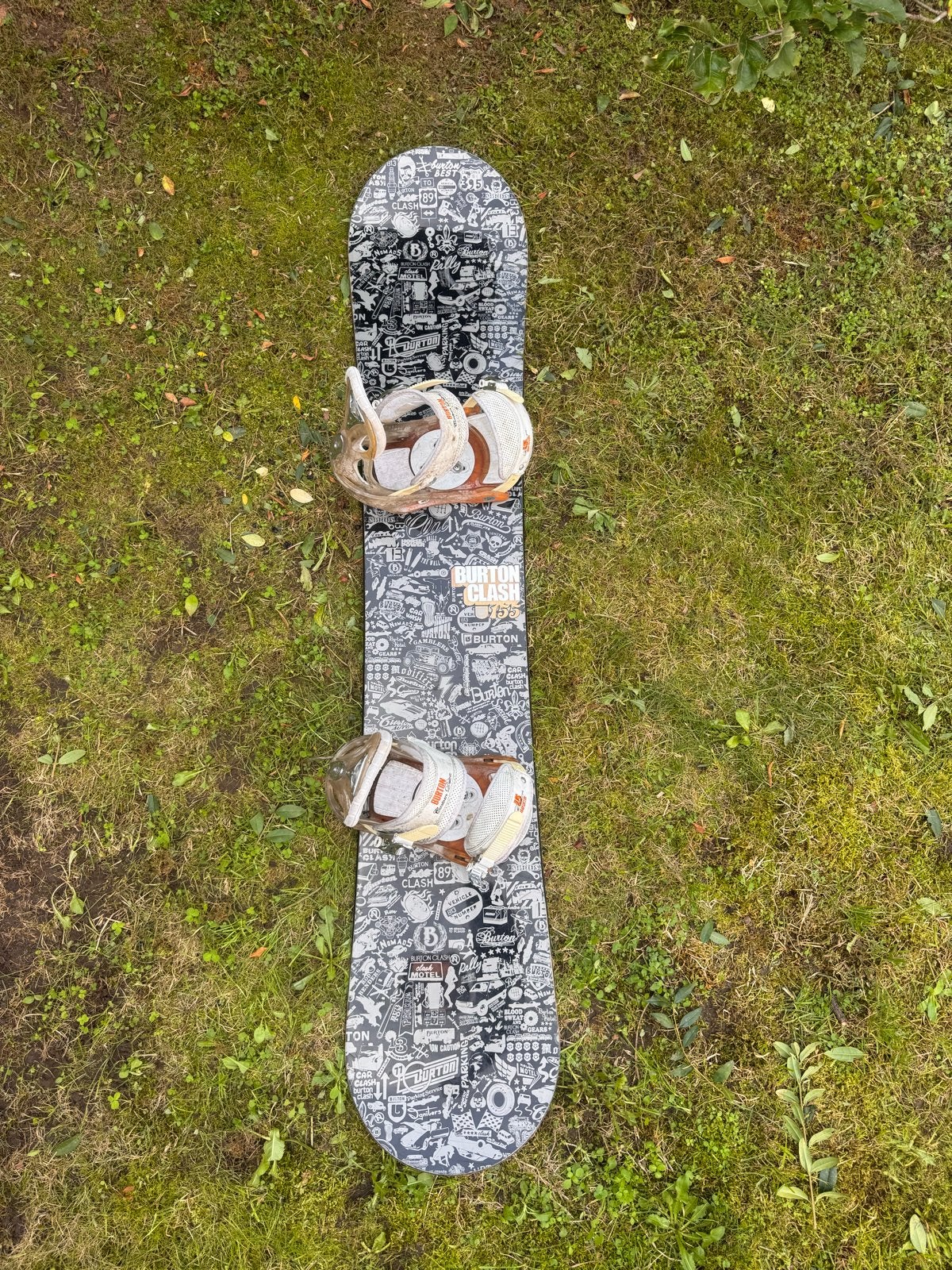 Burton Clash Snowboard met Custom Detox bindingen, Overige merken, Gebruikt, Overige typen, Ophalen of Verzenden