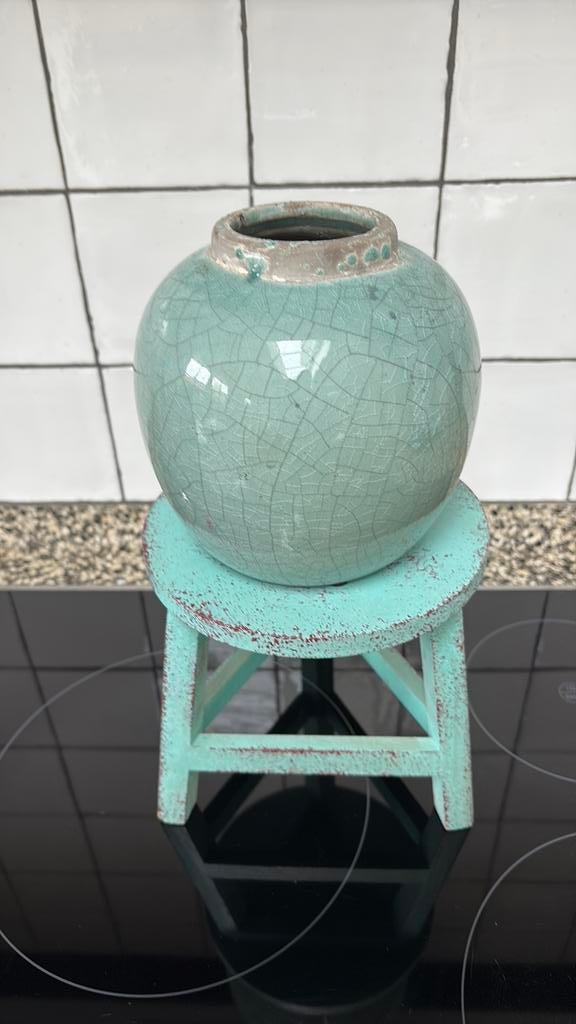 VAAS BOLVORM BRYNXZ, Overige kleuren, Aardewerk of Porselein, Ophalen of Verzenden, Zo goed als nieuw