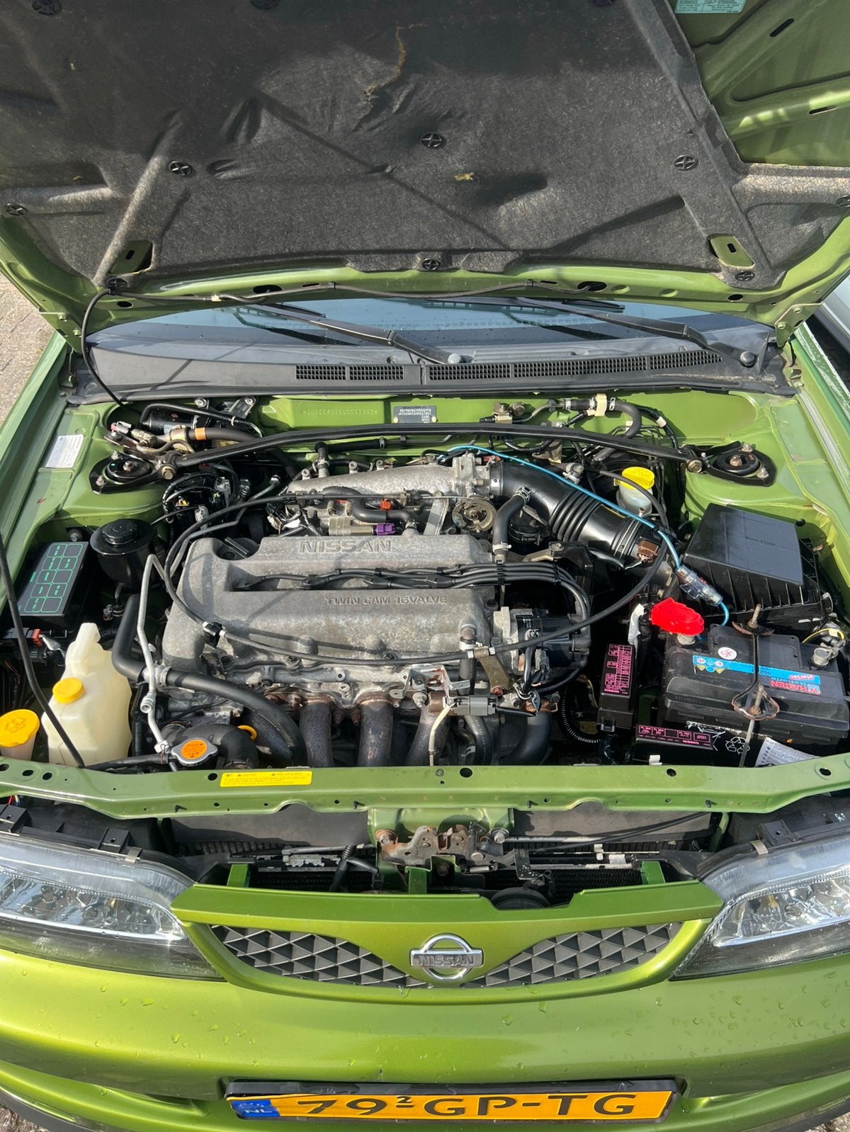 Nissan Almera 2.0 GTI 2001, foto 8
