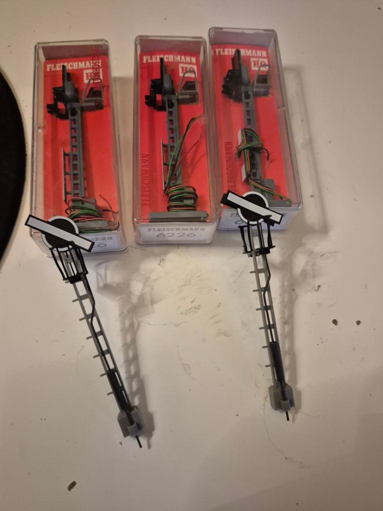 3 x 6226 en 2 x 6415, Overige typen, Ophalen of Verzenden, Zo goed als nieuw, Fleischmann