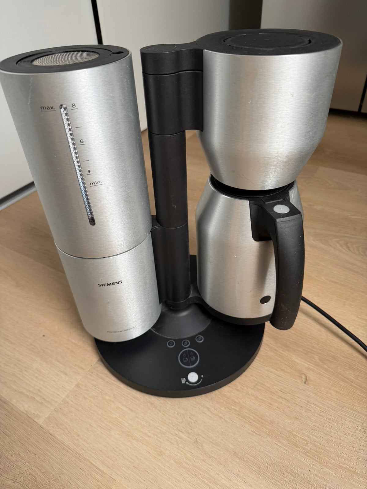 Siemens koffiezetapparaat Porsche Design, Ophalen of Verzenden, Gebruikt, Koffiemachine, Gemalen koffie