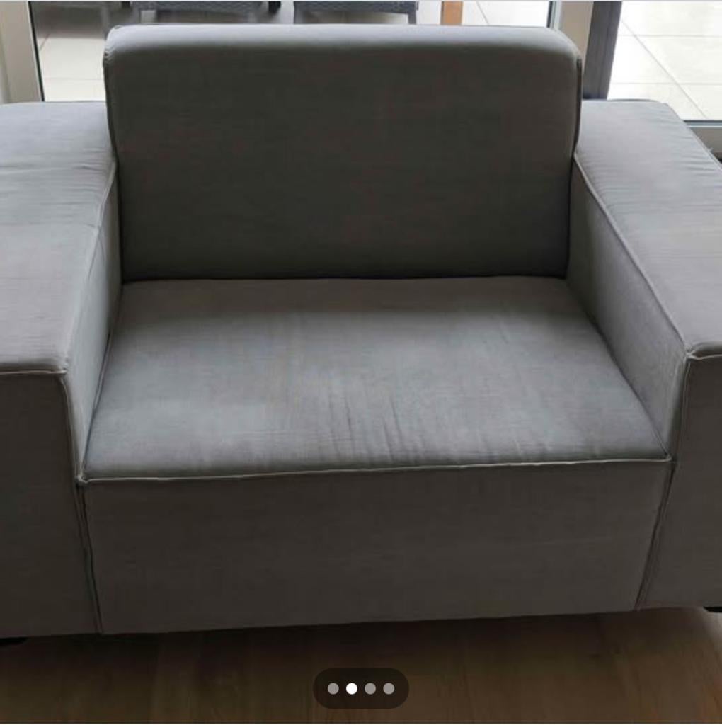 Grijze fauteuil - Comfortabele en stijlvolle stoel, 75 tot 100 cm, Ophalen of Verzenden, Zo goed als nieuw, 75 tot 100 cm