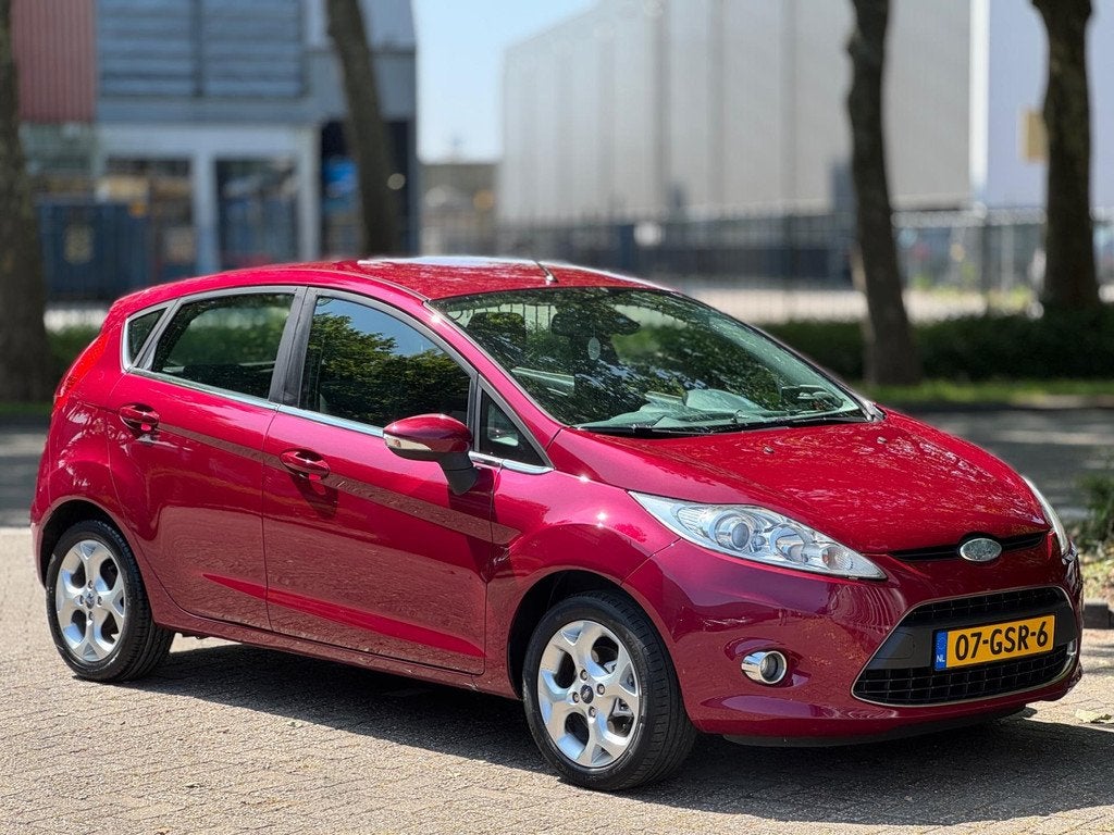 Ford Fiesta 1.25 Nieuwe APK Cruise Airco Xenon Park.sensoren, Voorwielaandrijving, 82 pk, Origineel Nederlands, Bedrijf