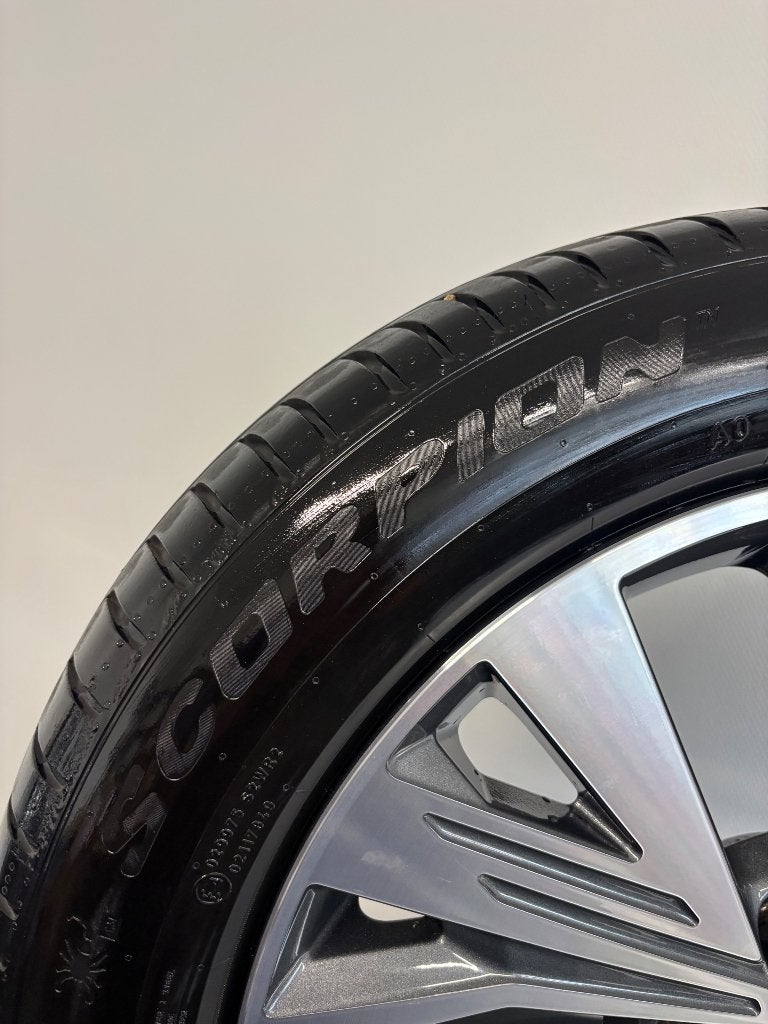 19” Audi Q4 velgen + demo zomerbanden, Auto-onderdelen, Overige, Gebruikt, Overige, Banden en Velgen