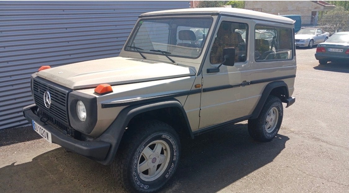 Belastingvrije GD 250 W460 G-Klasse uit het warme Spanje, 2500 cc, Stof, G-Klasse, SUV of Terreinwagen