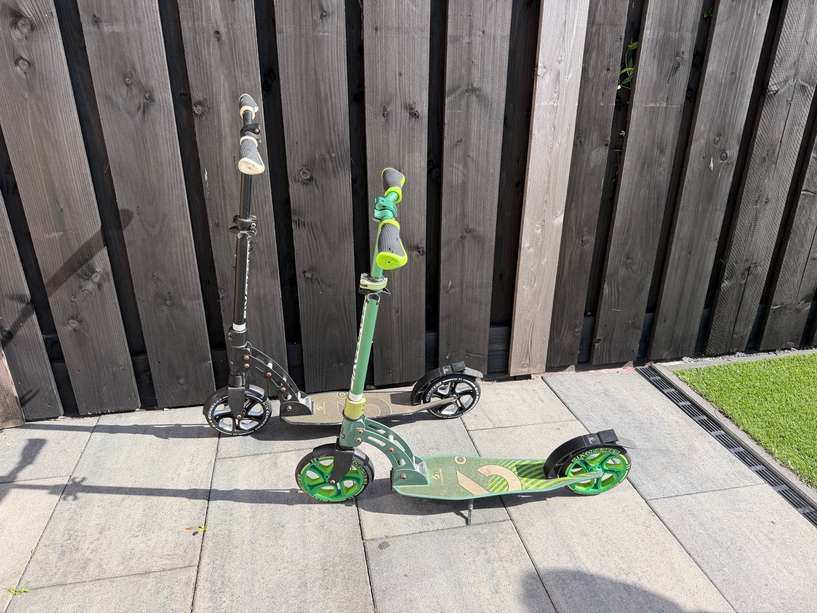 Twee gebruikte steps, ideaal voor kinderen, Ophalen, Gebruikt, Gewone step