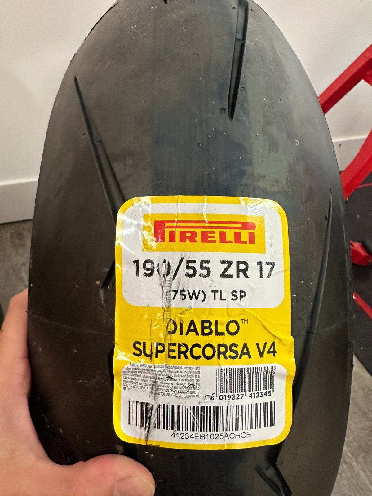 Nieuwe Pirelli Diablo Supercorsa V4 – 190/55 ZR17, Ophalen, Nieuw