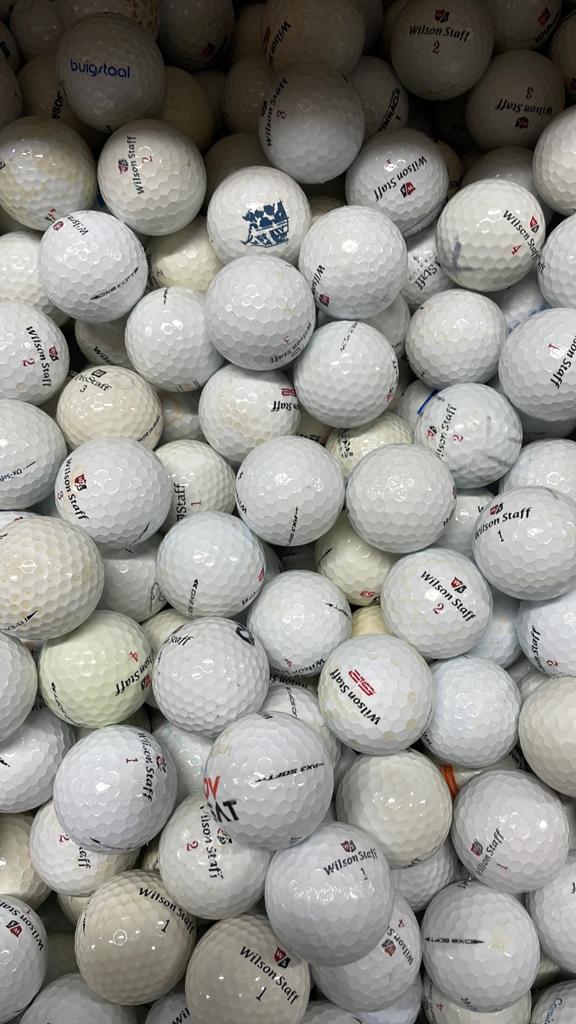 200 wilson staff golfballen, Sport en Fitness, Golf, Ophalen of Verzenden, Gebruikt, Bal(len)