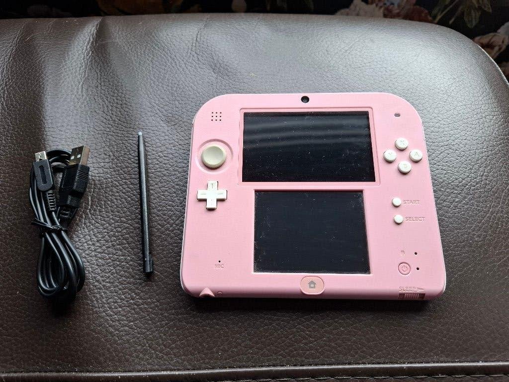 Nintendo 2DS, Ophalen of Verzenden, Zo goed als nieuw, Zwart, 2DS