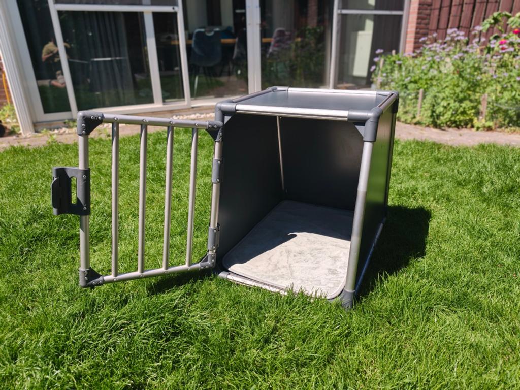 Trixie Hondenbench Auto Maat M, Ophalen, Zo goed als nieuw