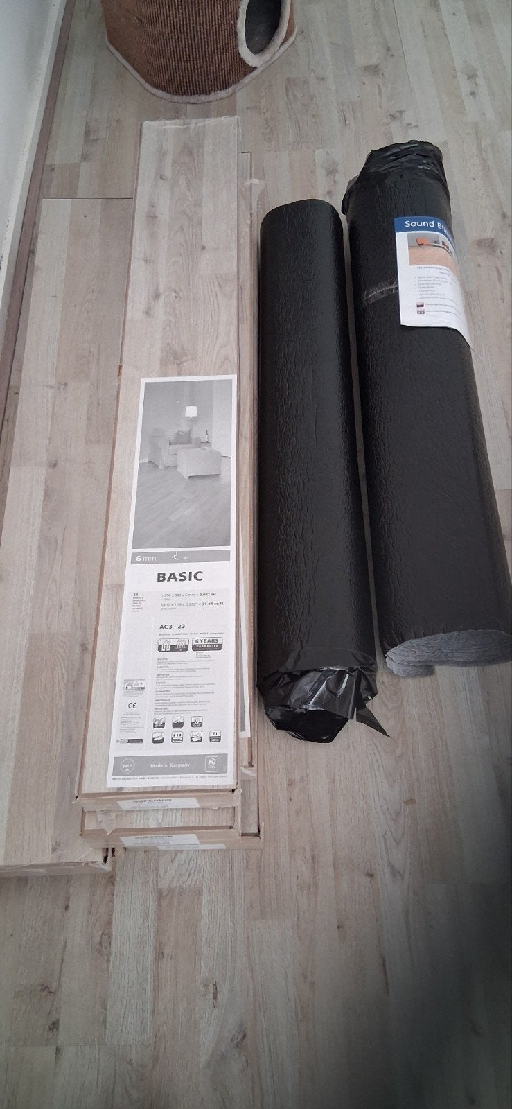 17m3 licht eiken laminaat plus geluidswerende ondervloer, Ophalen, 50 tot 150 cm, Nieuw, 10 m² of meer