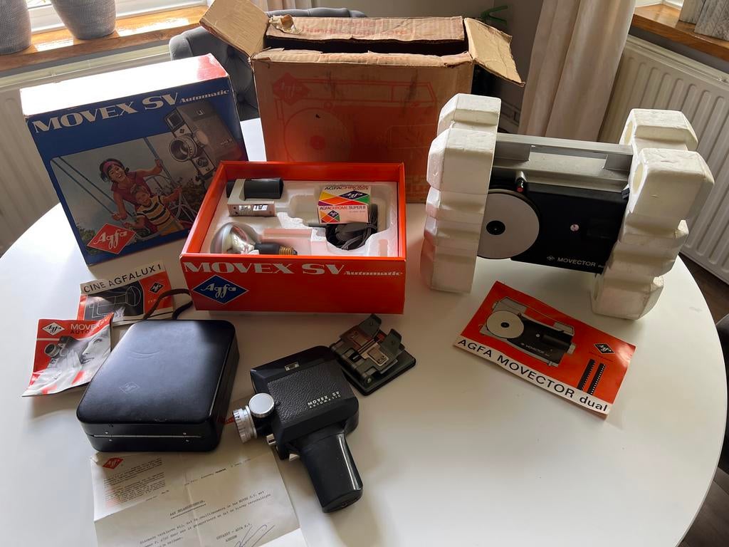 Agfa Movector Dual & Movex SV Automatic met toebehoren, Verzamelen, Fotografica en Filmapparatuur, Ophalen of Verzenden