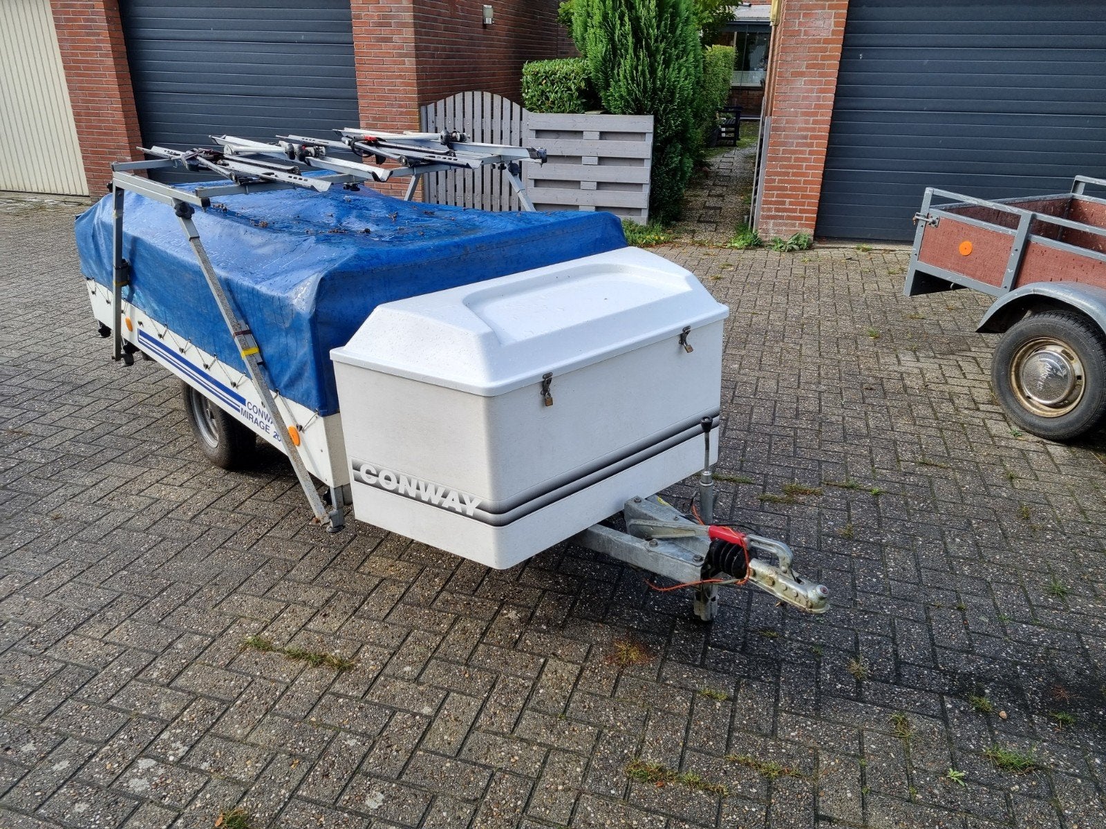 Nette aanhanger met disselbak bel 06_24309421, Ophalen