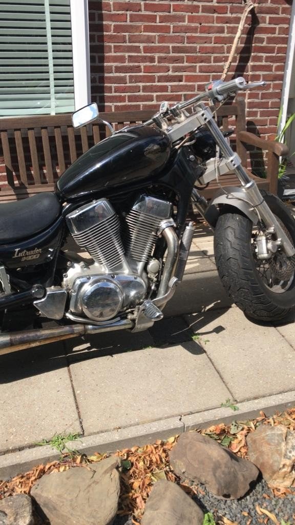 Suzuki Intruder VS 1400 / opknapper!