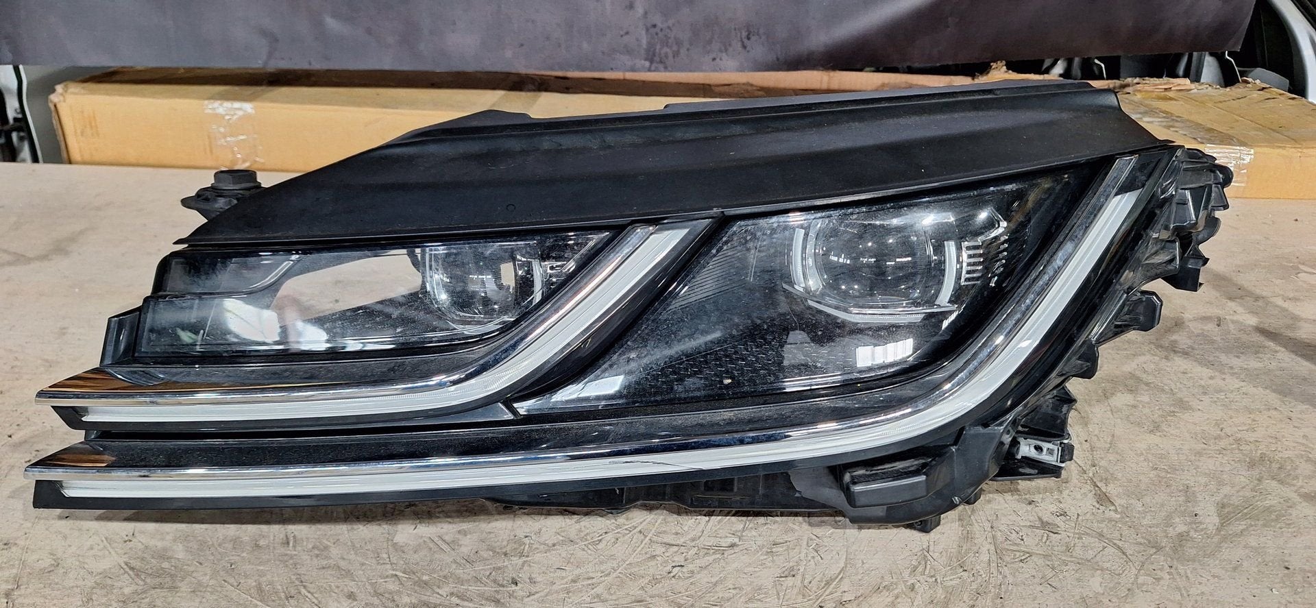 Volkswagen Arteon Koplamp, Gebruikt, -, Volkswagen, -