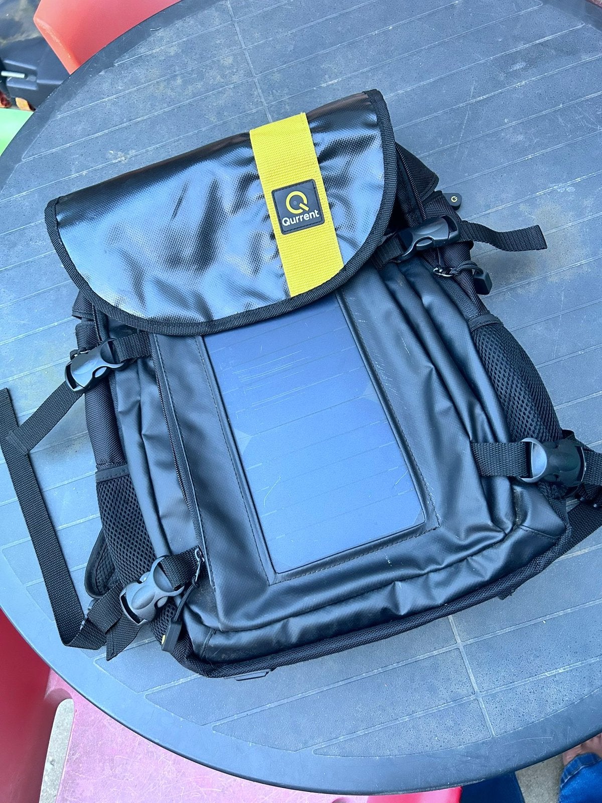Rugtas Met In Gebouwde Zonnenpaneel, Ophalen of Verzenden, Zo goed als nieuw, Overige merken, 30 tot 45 cm