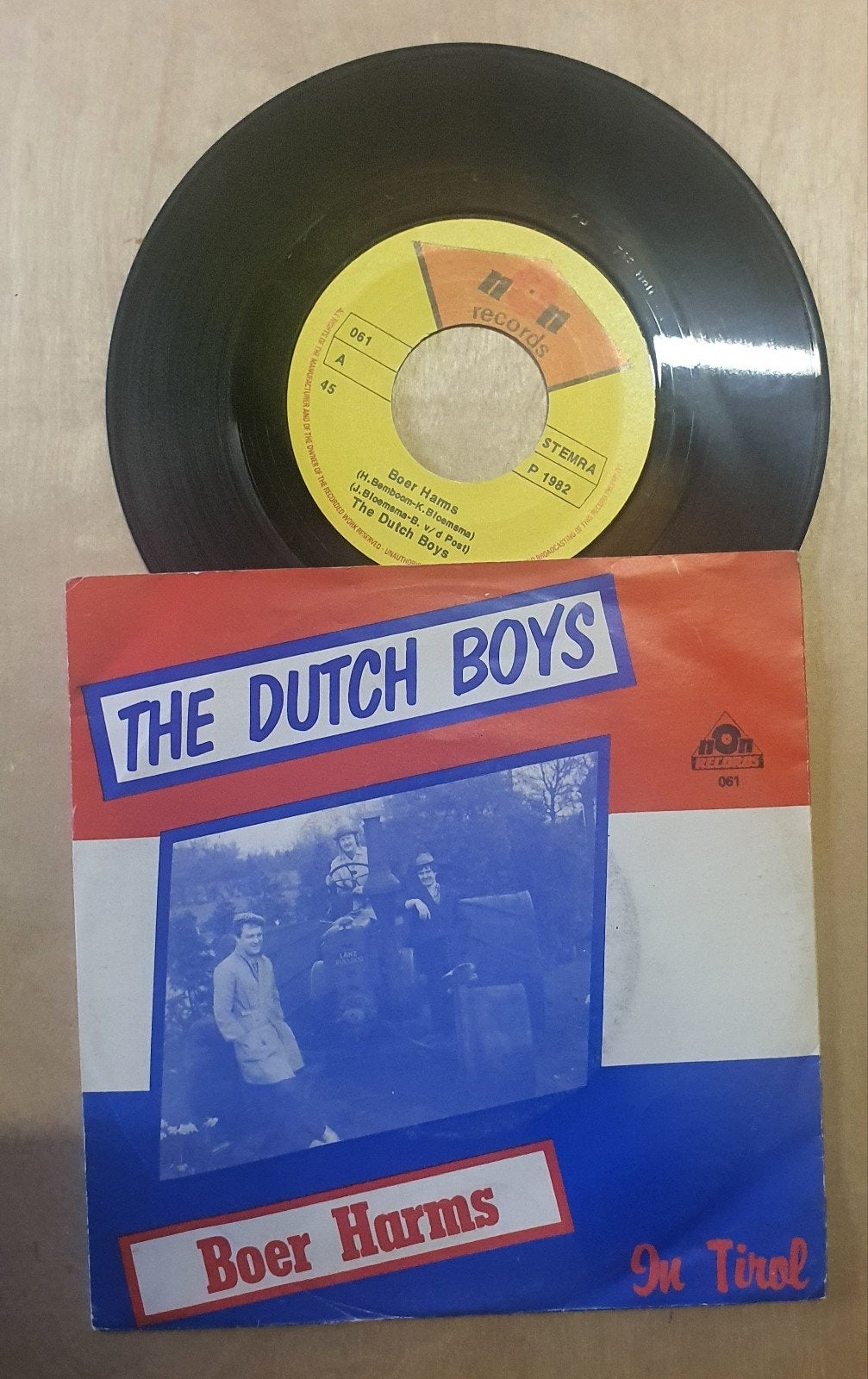 Vinyl Singel The Dutch Boys, Ophalen of Verzenden