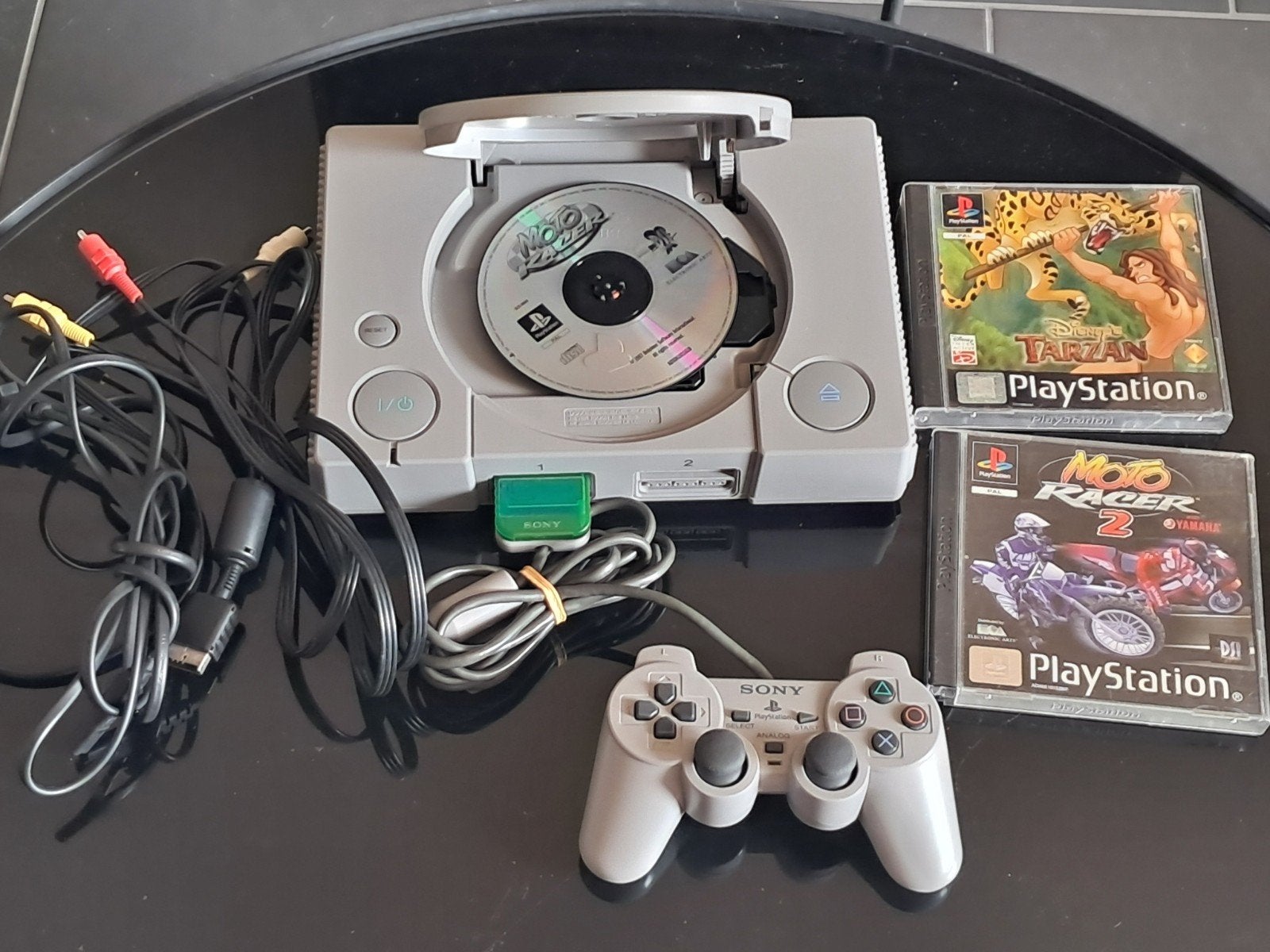 Playstation 1 Phat SCPH-9002 +, Ophalen of Verzenden, Met 1 controller
